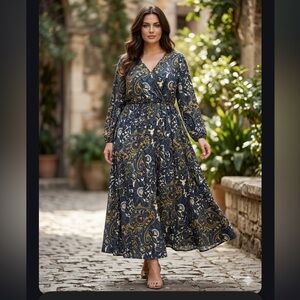 Honey Punch Navy and Gold Long Sleeve Maxi Dress